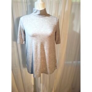Loft Size Small‎ Petite Mock Turtleneck Knit Top with Short Sleeves Gray NWOT